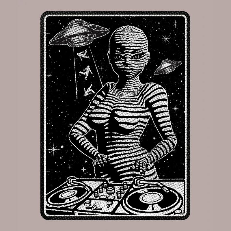 GALACTIC DJ devant une table de mixage pour les mélomanes.