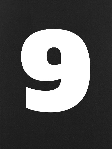 Nummer 9 Großbuchstaben Monogramm