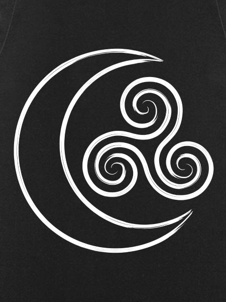 Triskele moon
