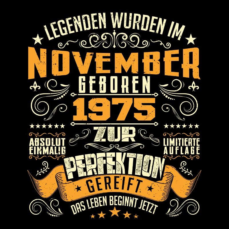 Im November 1975 geboren