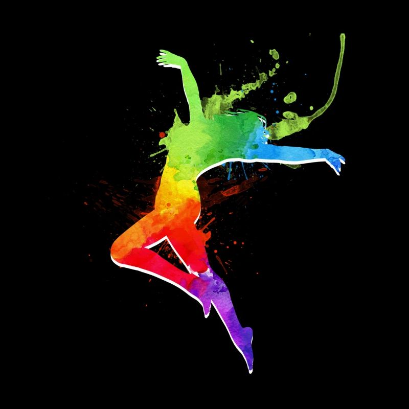 fille dansante heureuse