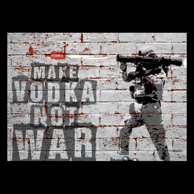 Make vodka, not war - Soldat schiesst Vodkaflasche