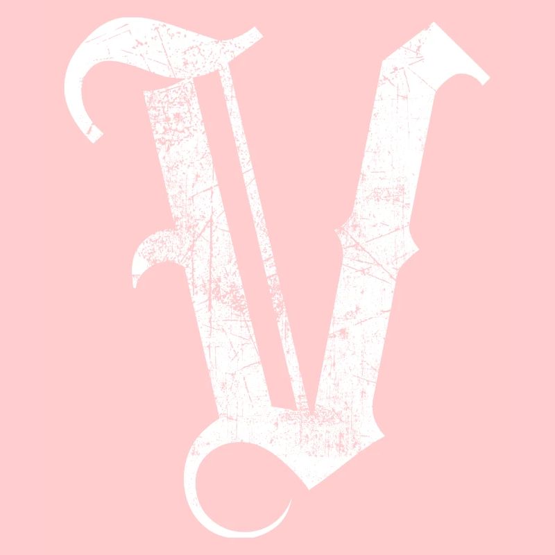 Tshirt alphabet initial V