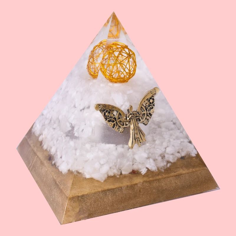 Erzengel Michael Pyramide