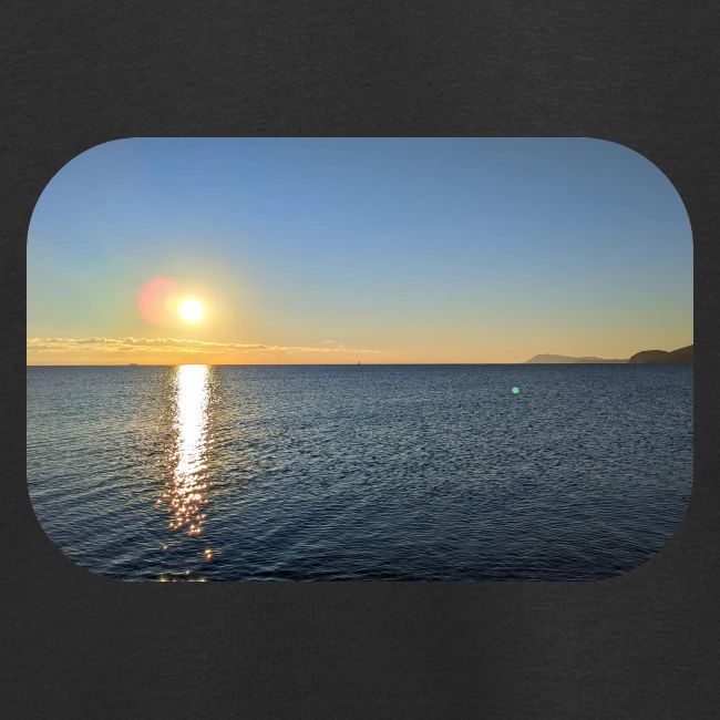 Depuis la plage de l'Almanarre, l'horizon