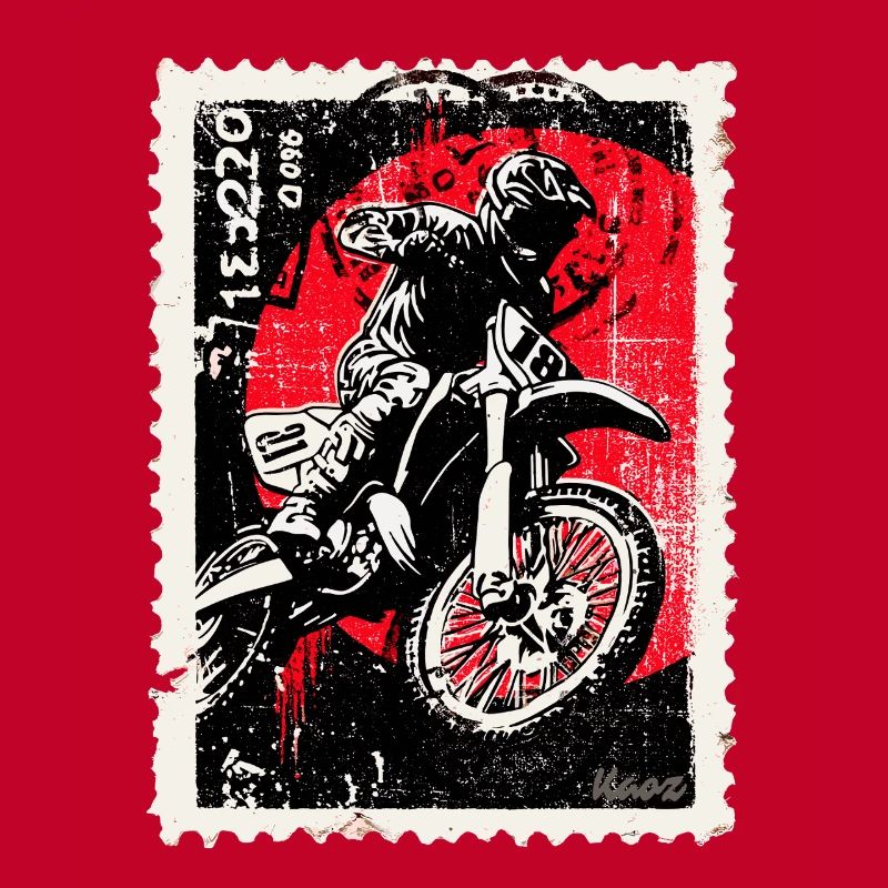 Pilote de motocross devant un timbre-poste soleil rouge