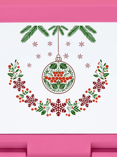 Weihnachtskranz mit Vogelbeeren