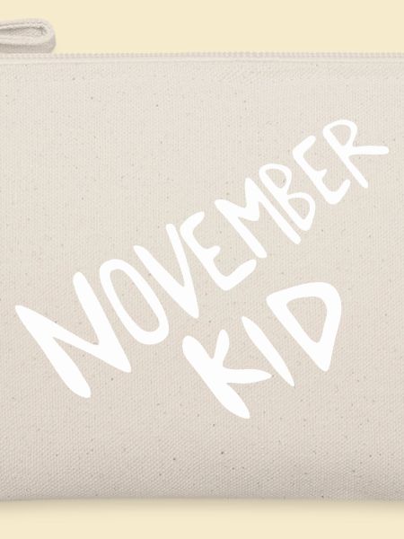 November Kid Schriftzug