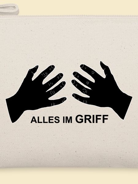 Hand auf die Brust