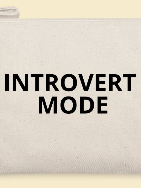 INTROVERT MODE – Minimale Unisex Apparel