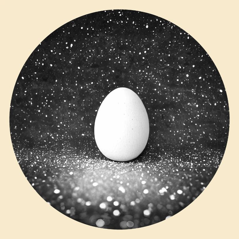 Œuf métaphysique dans l’espace