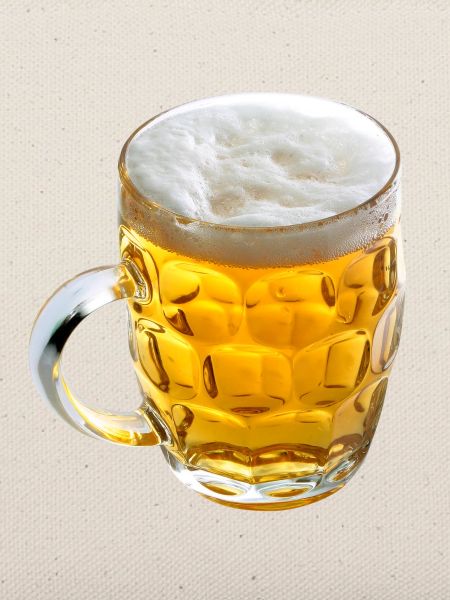 Goldenes Bierglas Motiv