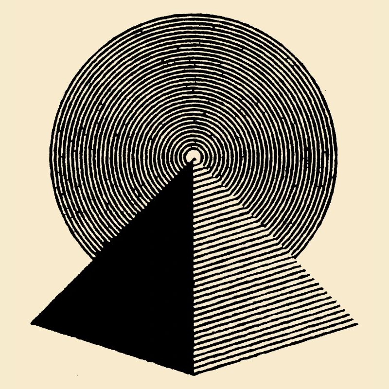 PYRAMIDE