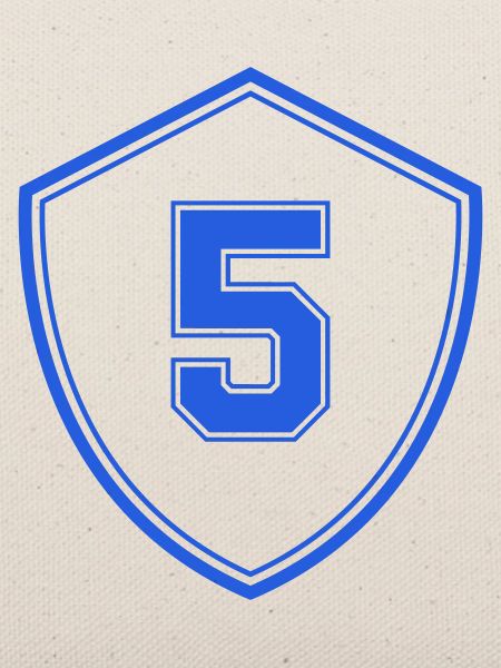 Blauer Schild mit Zahl Fünf