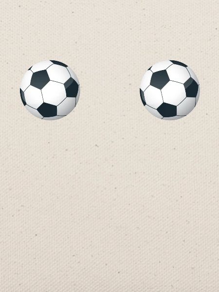 Fußball Brust Titten Brüste