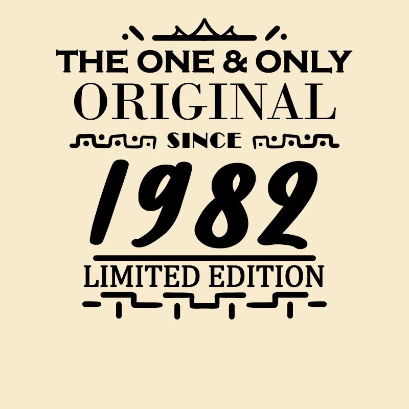 1982 - Année de construction 1982 - Né en 1982