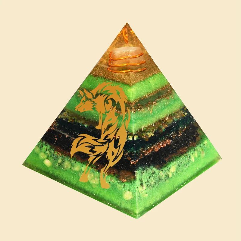 Wolfsenergie Pyramide