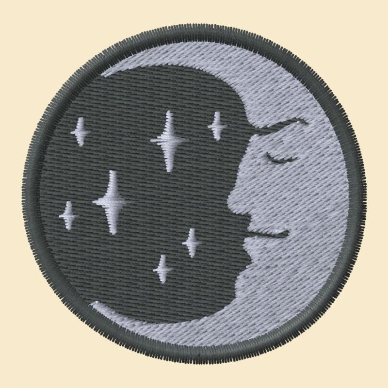 Lune brodée