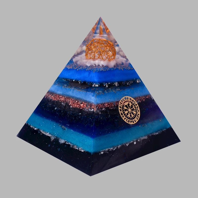 Runen Pyramide