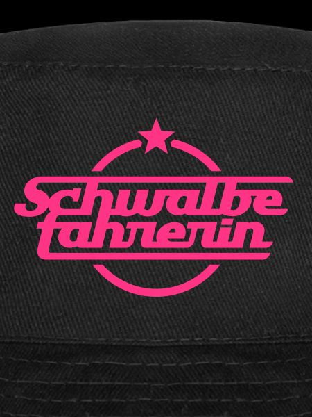 Schwalbefahrerin