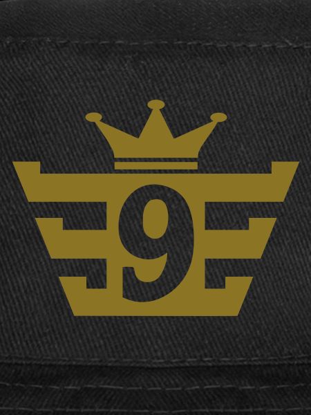 9_royal