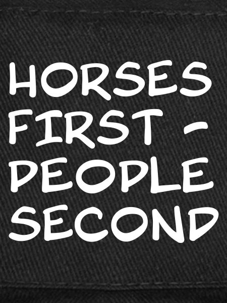 Les chevaux d’abord