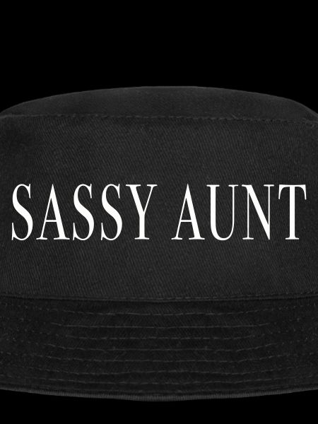 SASSY AUNT