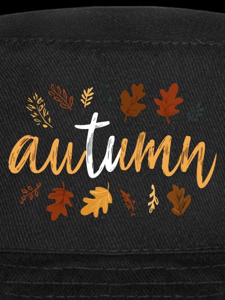 Autumn – Handlettering mit Herbstblättern.