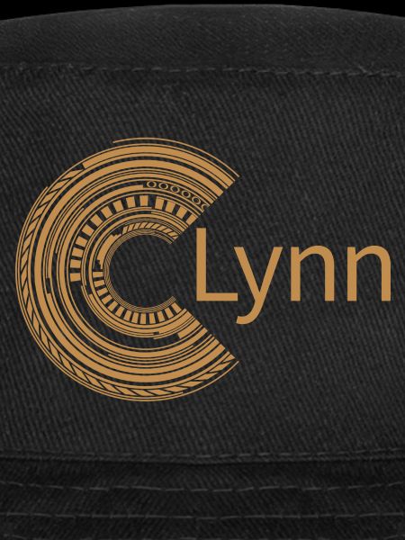 Pour Lynn