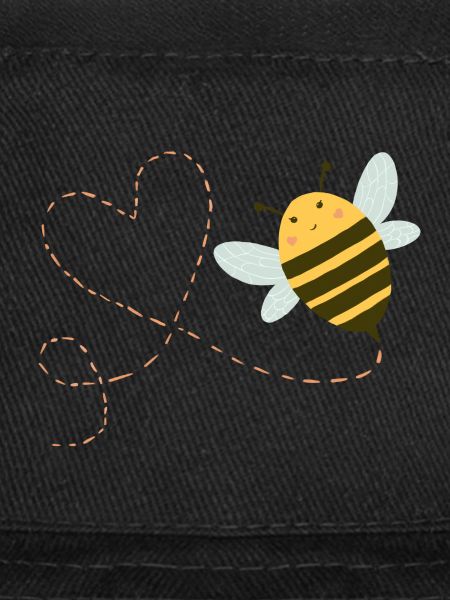 Bee with heart
