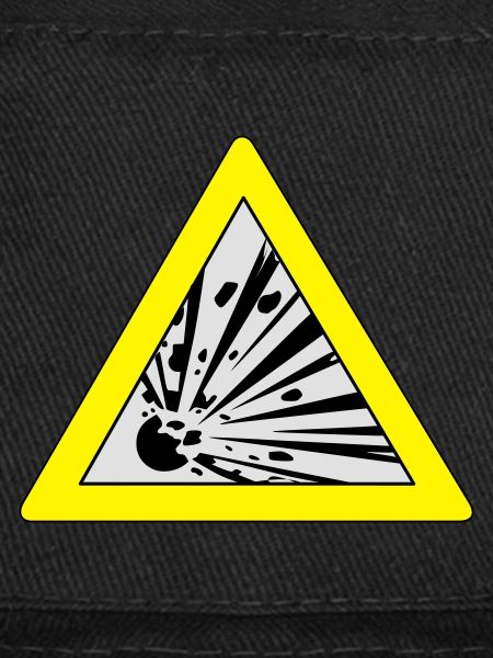 Trafic signe explosion