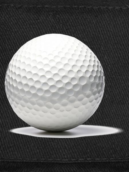 La balle de golf.
