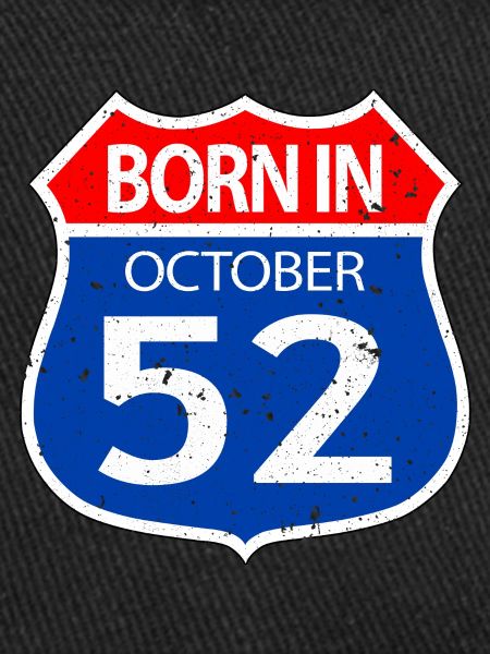 Born_in_October_52