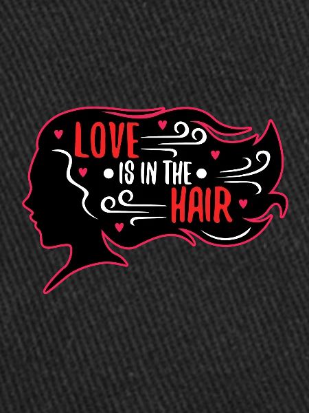 L’amour est dans les cheveux