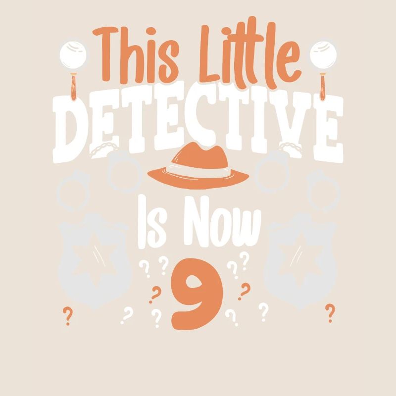 Ce petit détective a maintenant 9, 9 ans