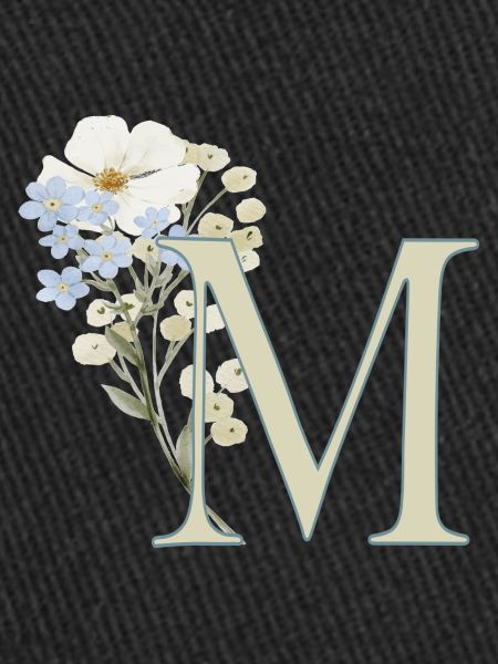 M avec des fleurs