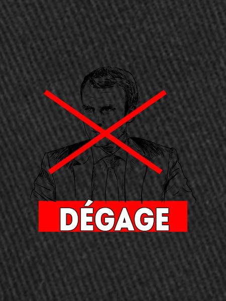 Macron dégage