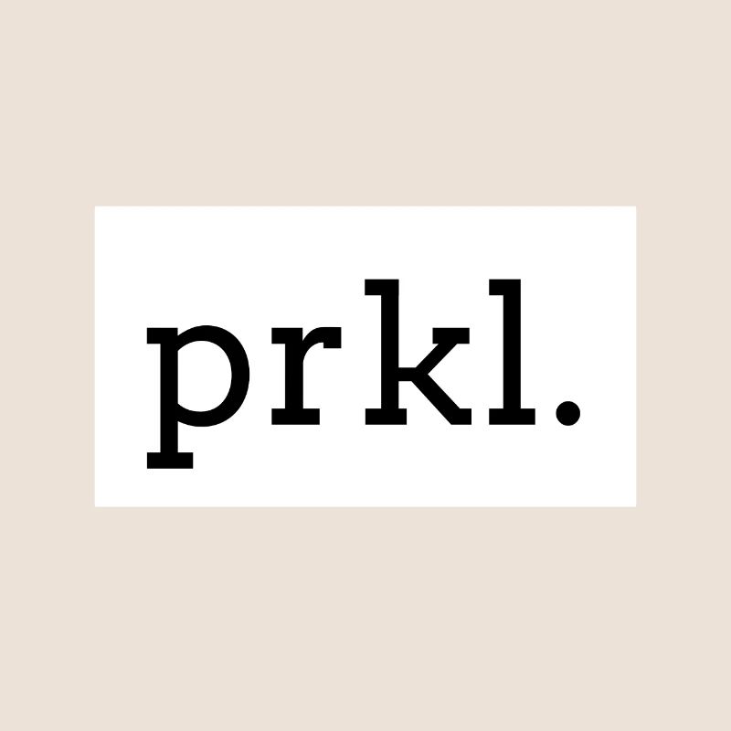PRKL. Impression de texte noir sur blanc