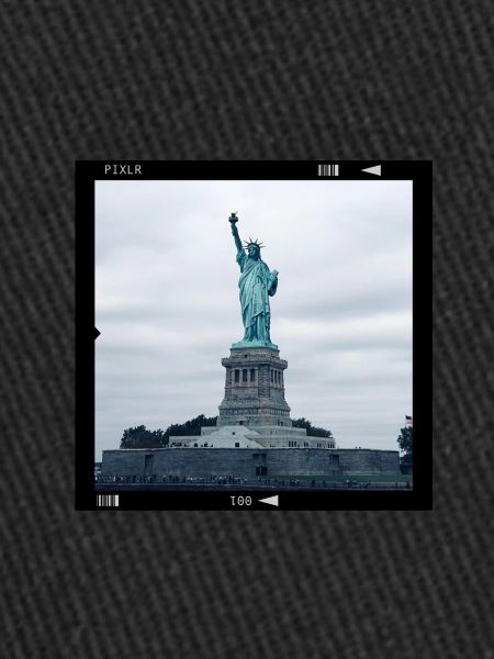 Statue