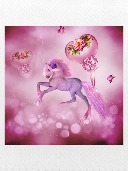 Wunderschönes Fantasy-Fohlen mit Herzen.