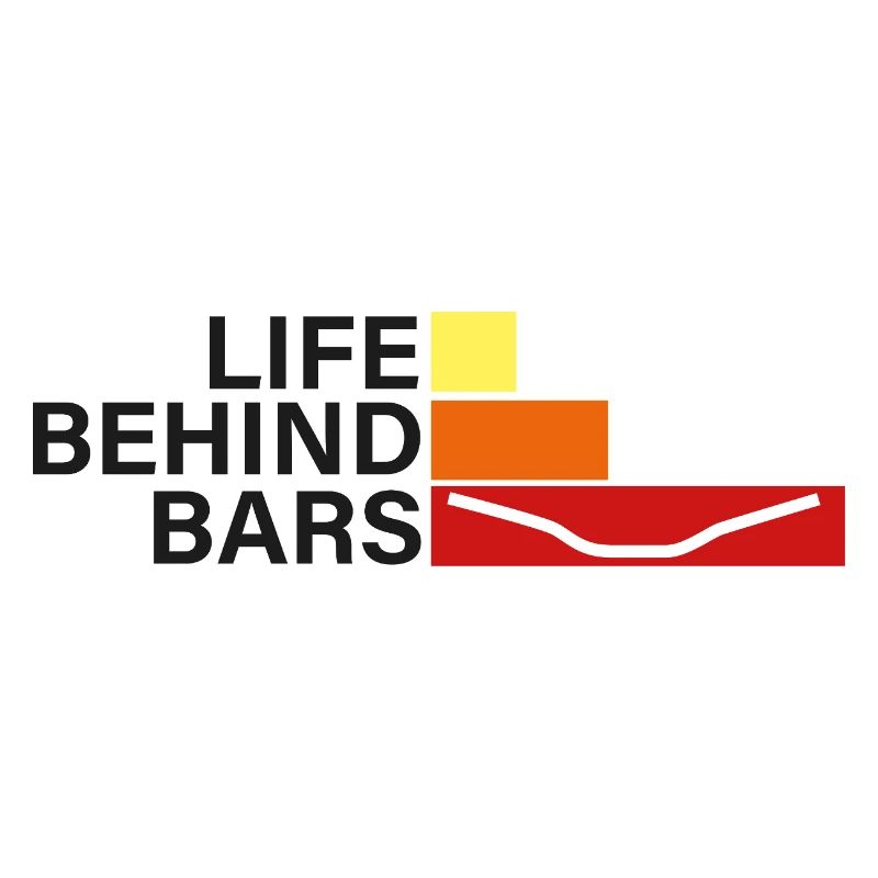 LEBEN HINTER GITTERN Leben hinter Hanteln