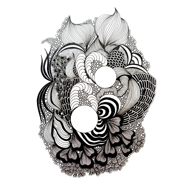 Black and White Flower Ring Pattern