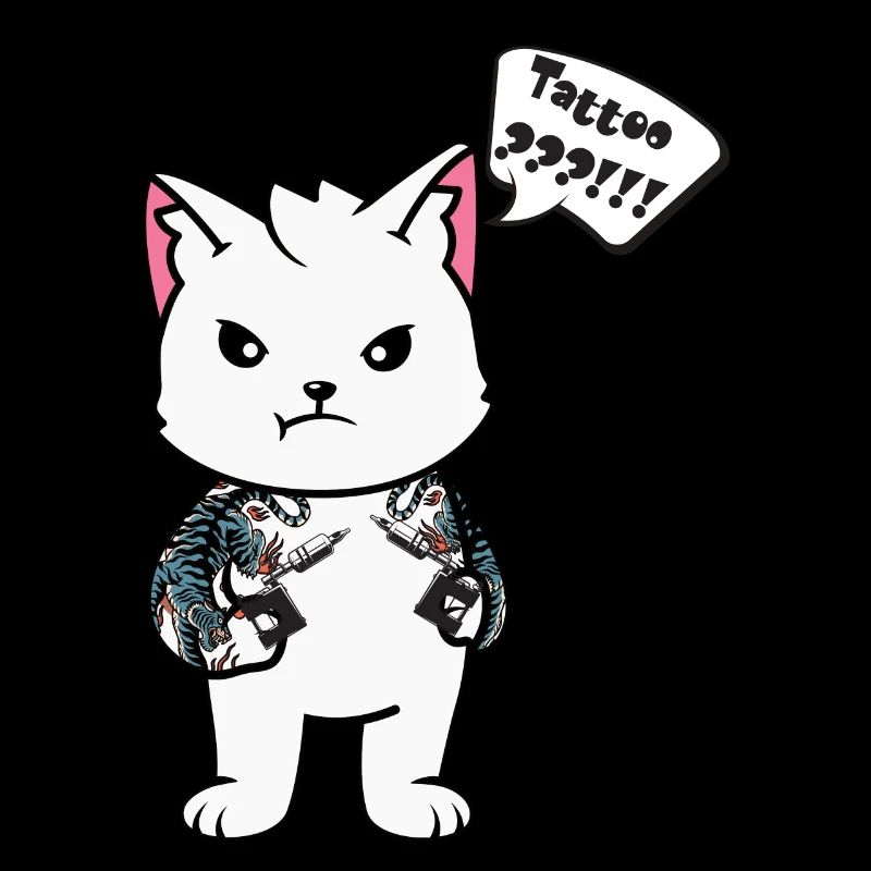 Tatouage chat avec machine à tatouer