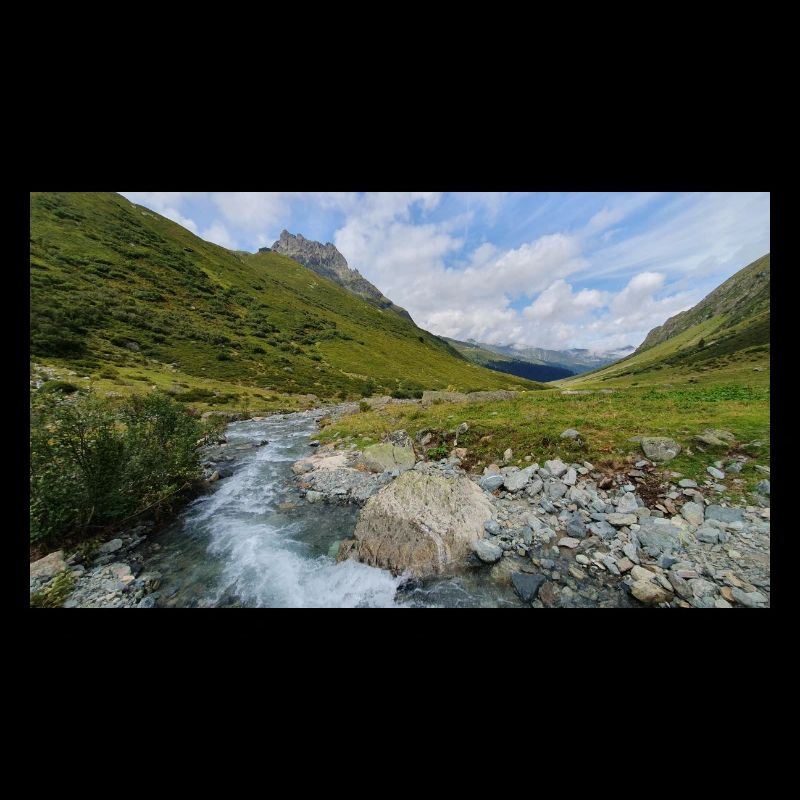 Berglandschaft Panorama mit Fluss