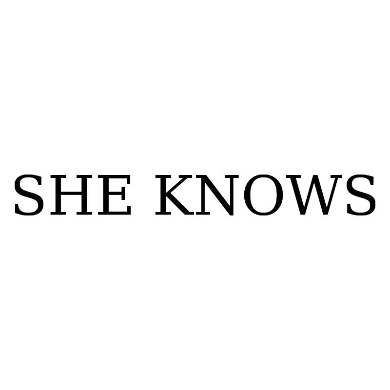 She Knows / Sie weiss es