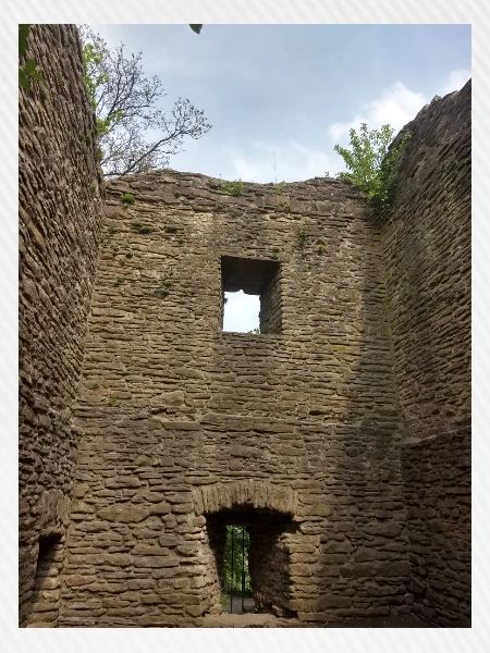 Burg Ruine