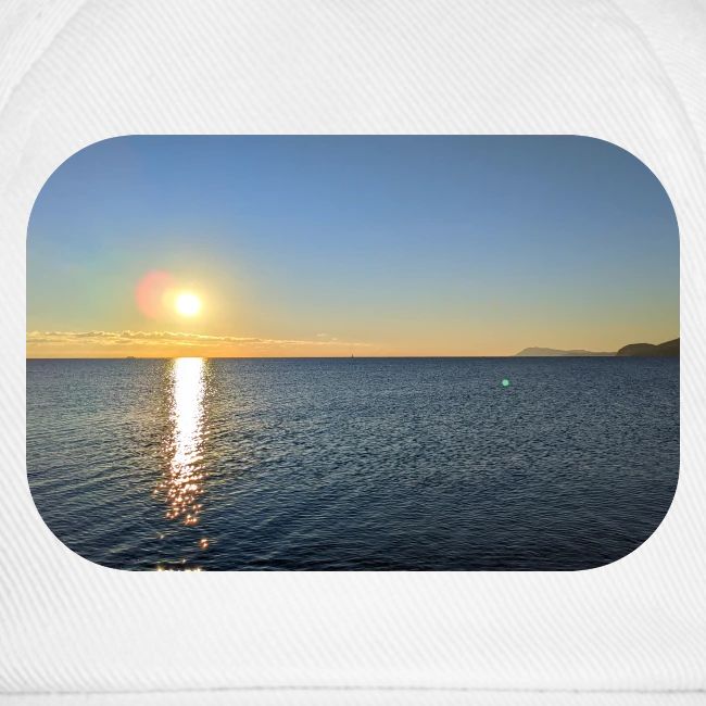 Depuis la plage de l'Almanarre, l'horizon