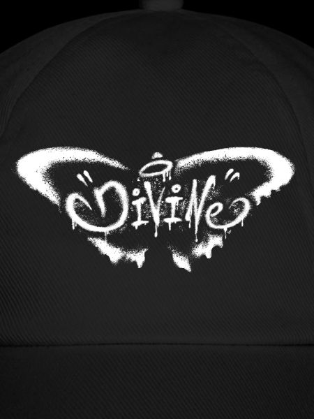 Grunge-Schmetterling – Mystische Transformation