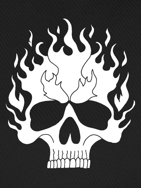 Weißer flammender Schädel