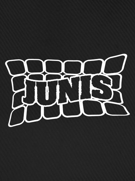 Junis